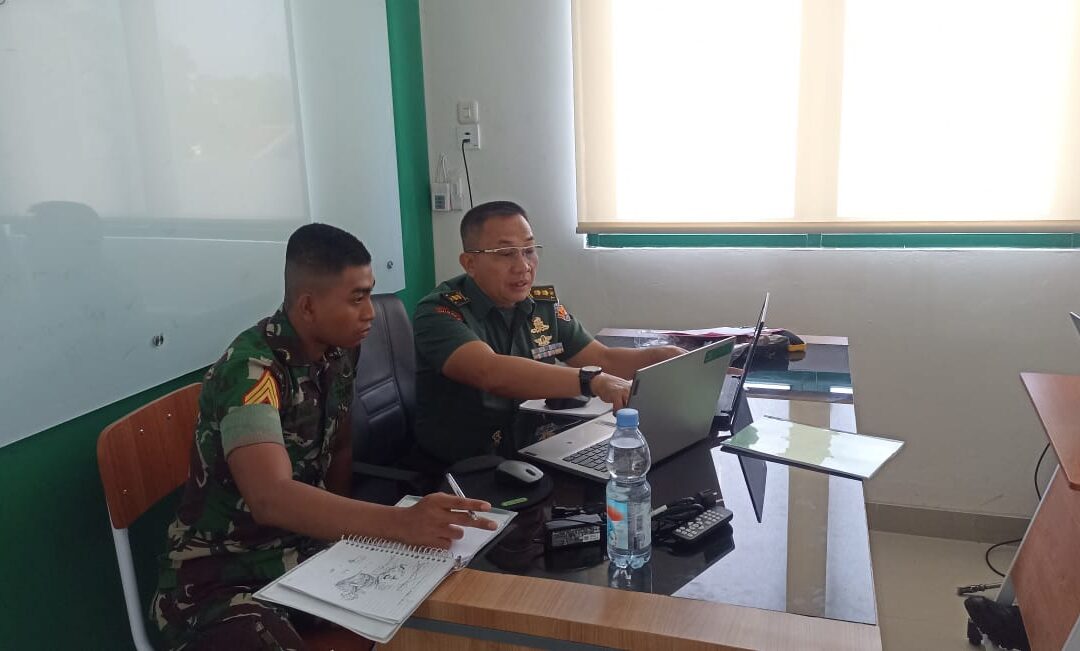 TARUNA TINGKAT III/SERMATAR PRODI TEKNIK ELEKTRONIKA PERTAHANAN MELAKSANAKAN BIMBINGAN TUGAS AKHIR